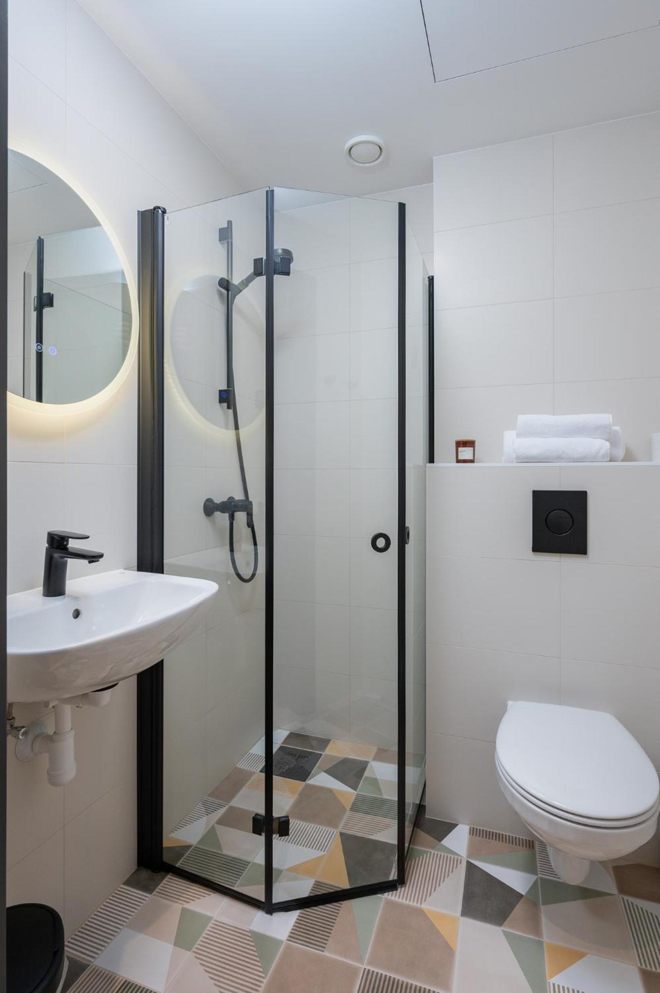 Rare Apartments - Self Check-In Miniapartments 타르투 외부 사진